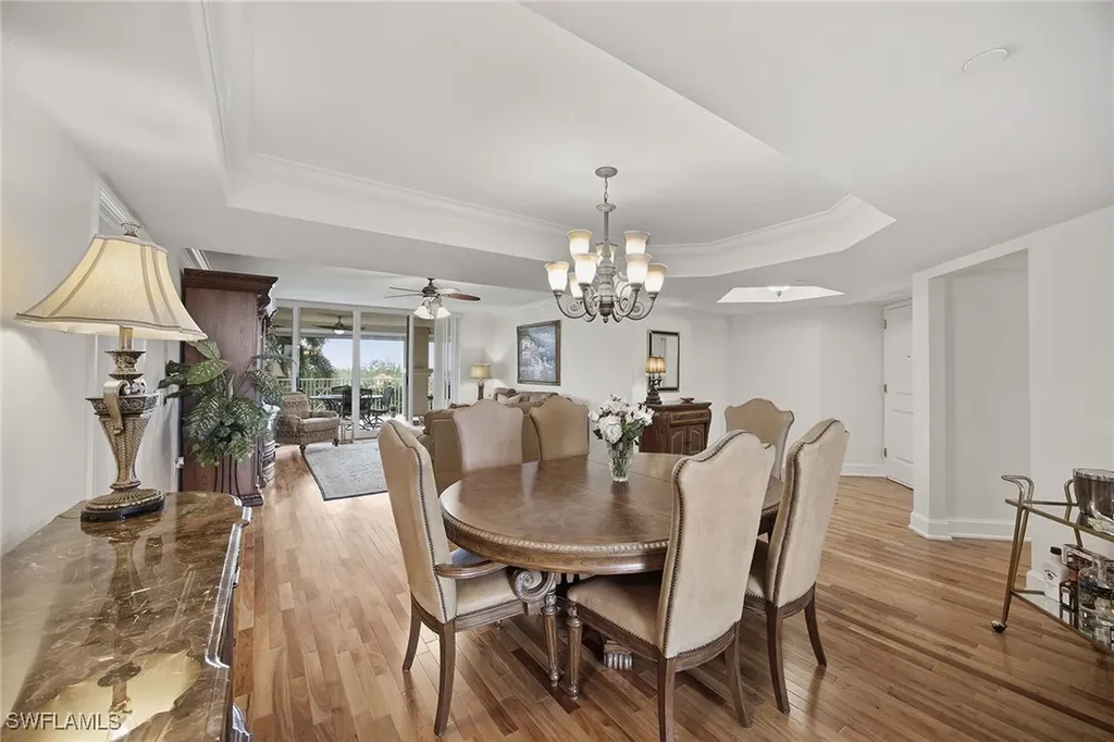 6597 Nicholas Boulevard E Naples FL 34108
