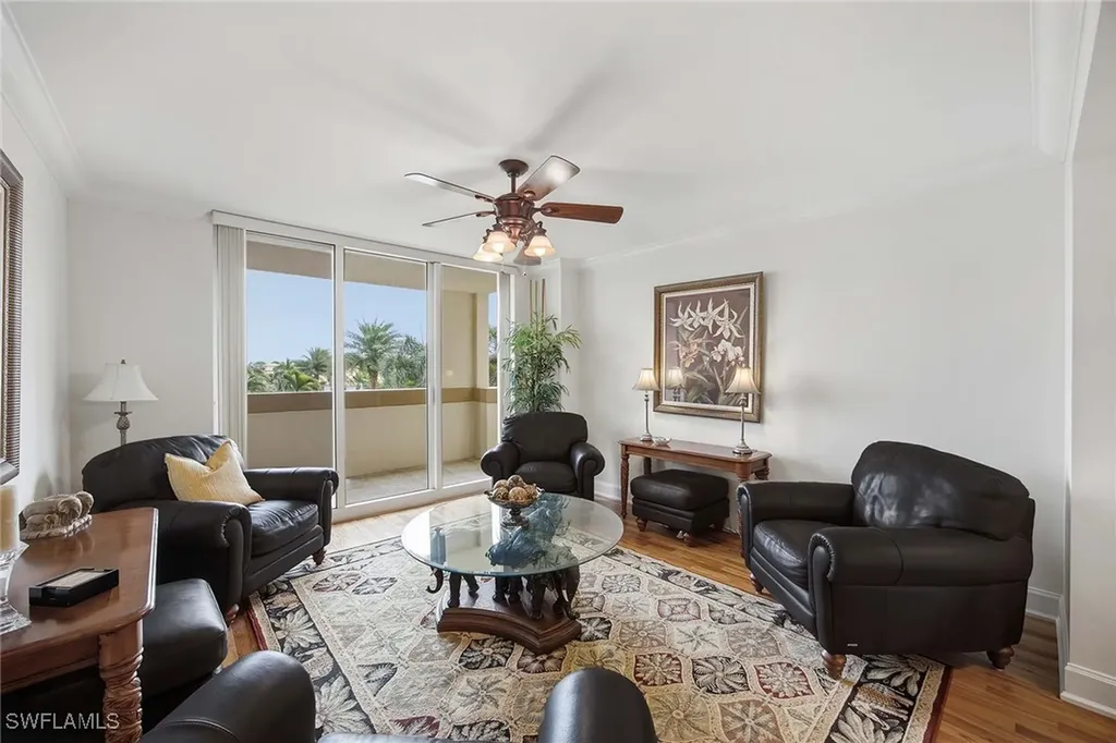 6597 Nicholas Boulevard E Naples FL 34108