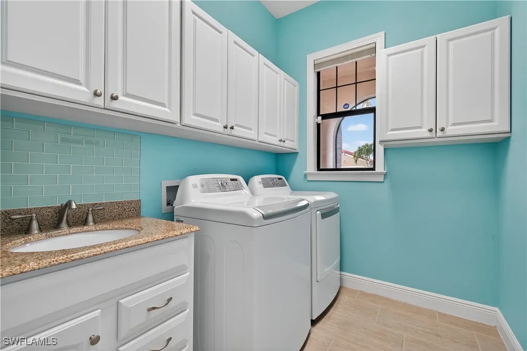 1412 Lucena Lane S Naples FL 34113