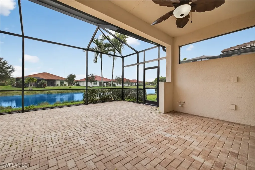 1412 Lucena Lane S Naples FL 34113