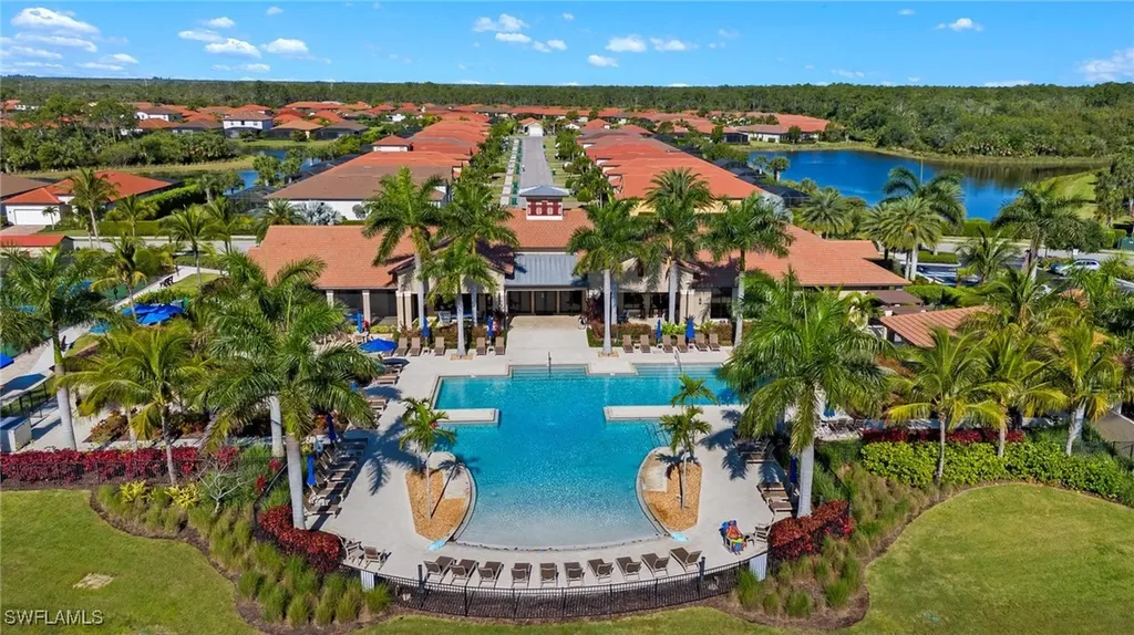 1412 Lucena Lane S Naples FL 34113