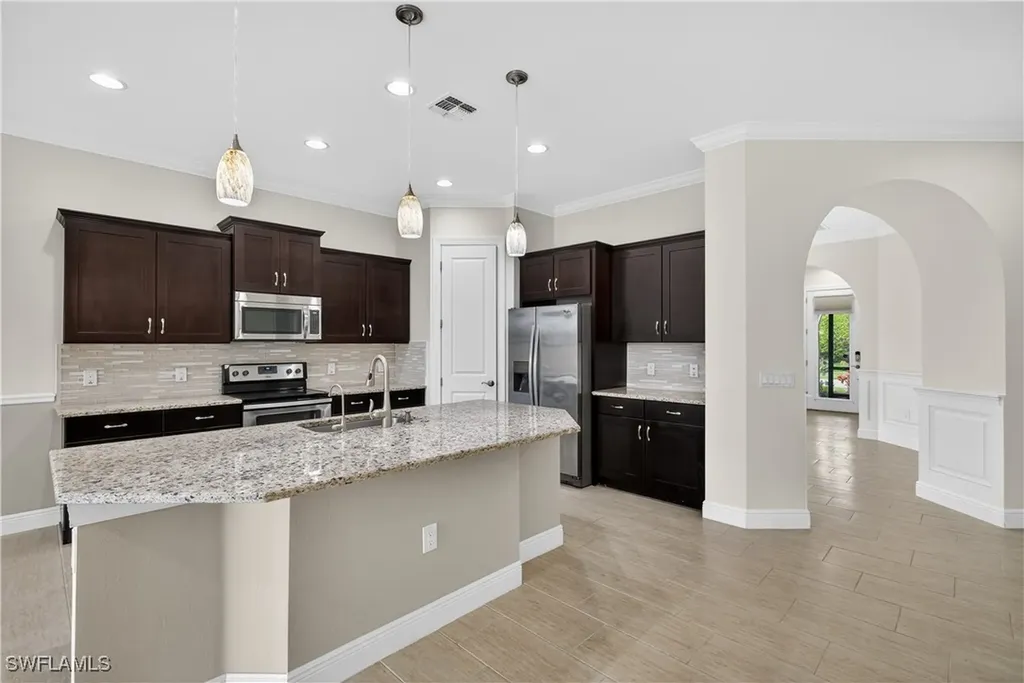 1412 Lucena Lane S Naples FL 34113