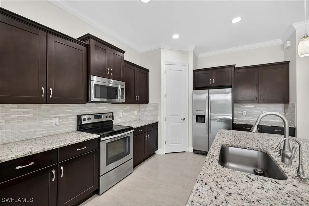 1412 Lucena Lane S Naples FL 34113
