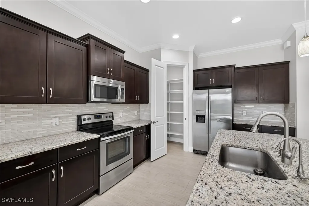 1412 Lucena Lane S Naples FL 34113