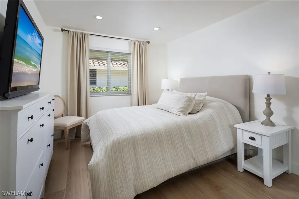 1595 Curlew Avenue Naples FL 34102