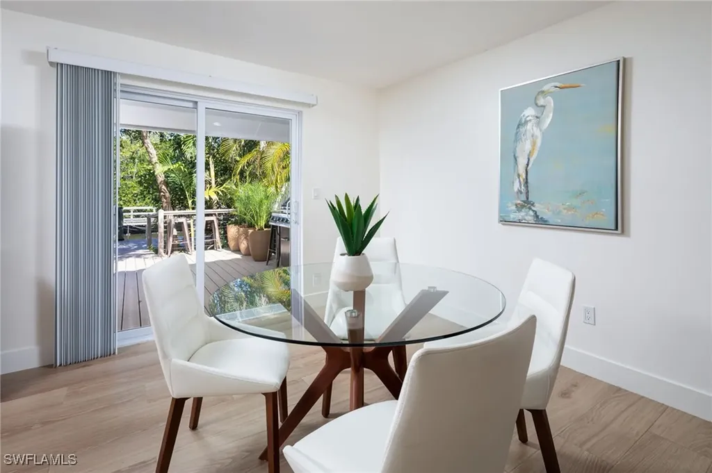 1595 Curlew Avenue Naples FL 34102