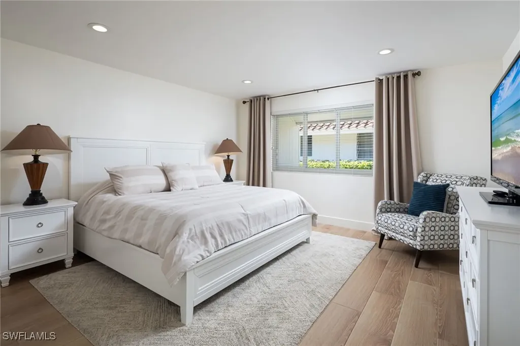 1595 Curlew Avenue Naples FL 34102