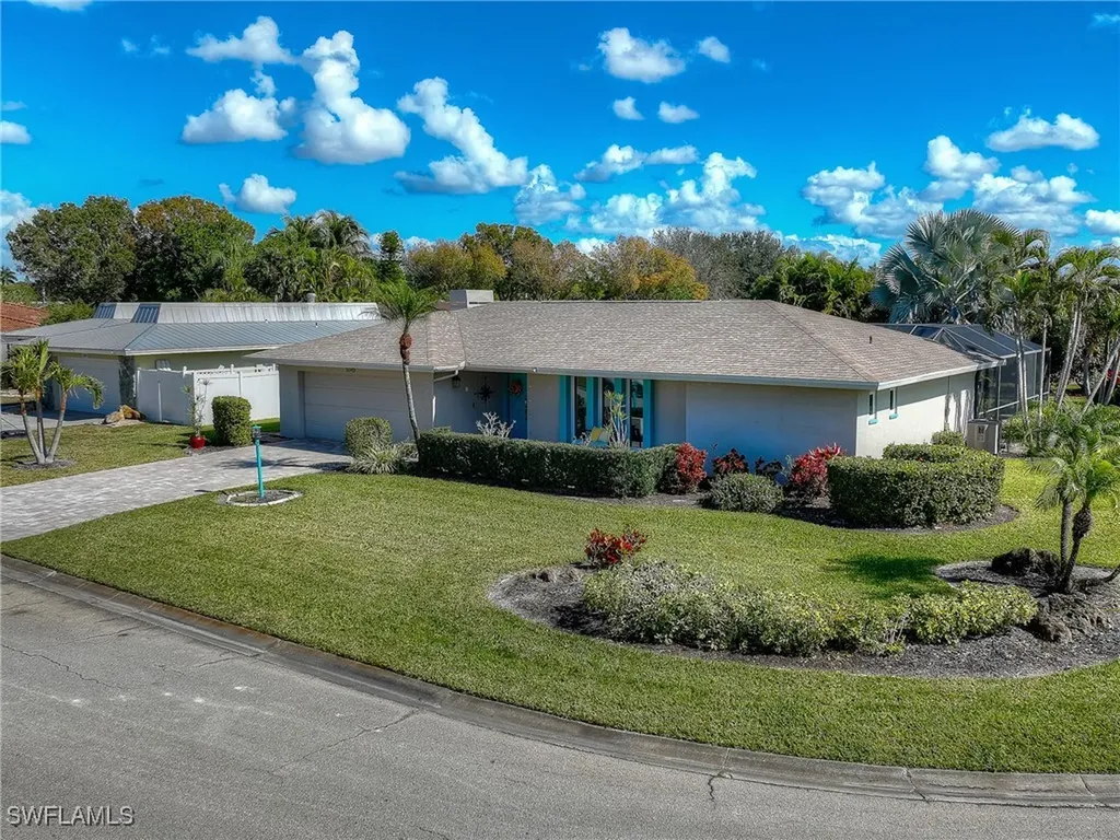 5345 Shalley Circle W Fort Myers FL 33919