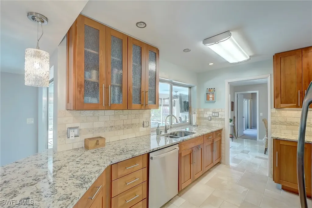 5345 Shalley Circle W Fort Myers FL 33919