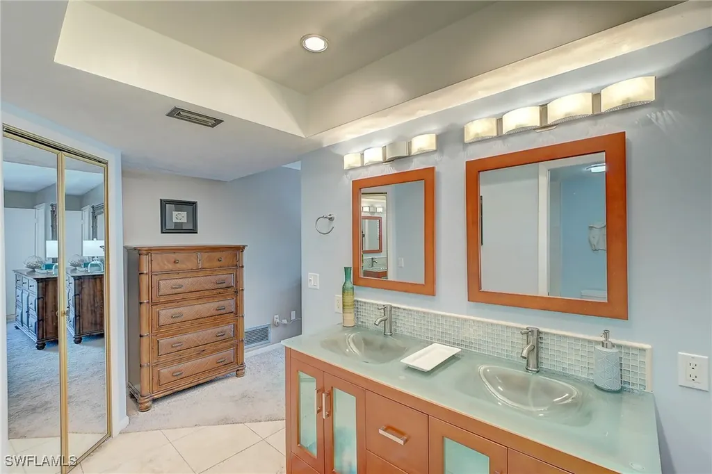 5345 Shalley Circle W Fort Myers FL 33919