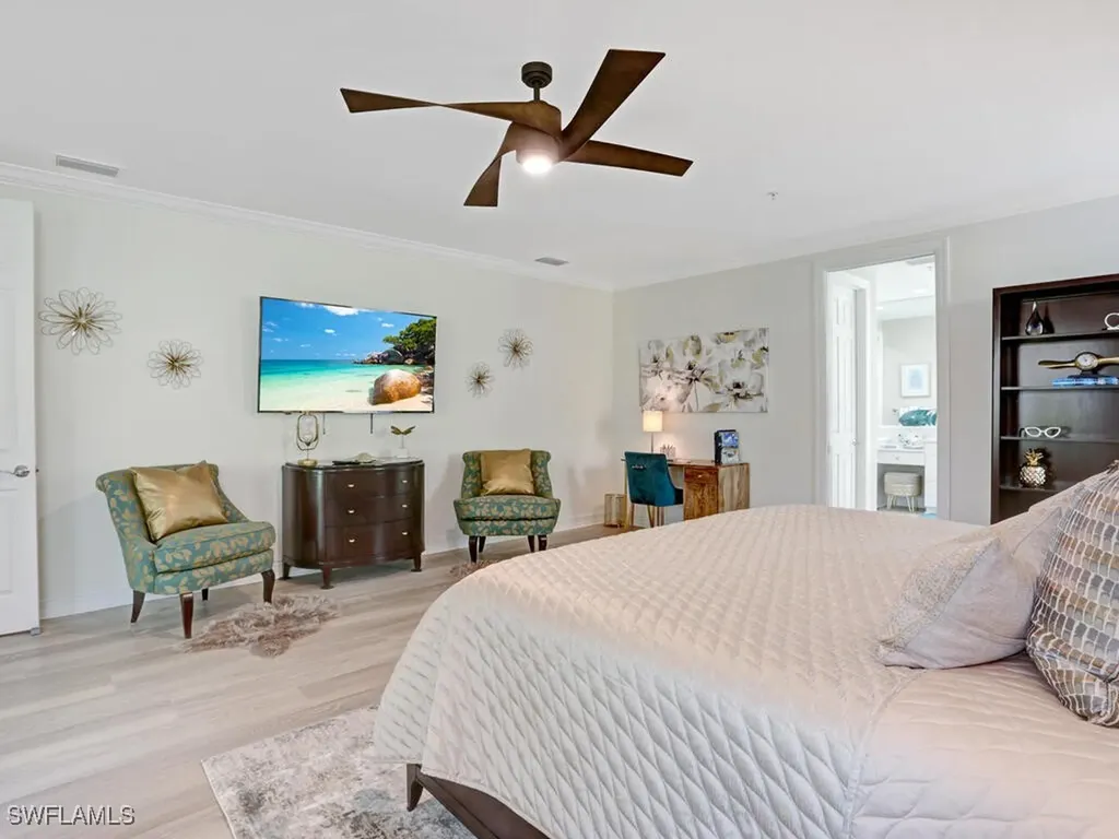 2847 Tiburon Boulevard E Naples FL 34109
