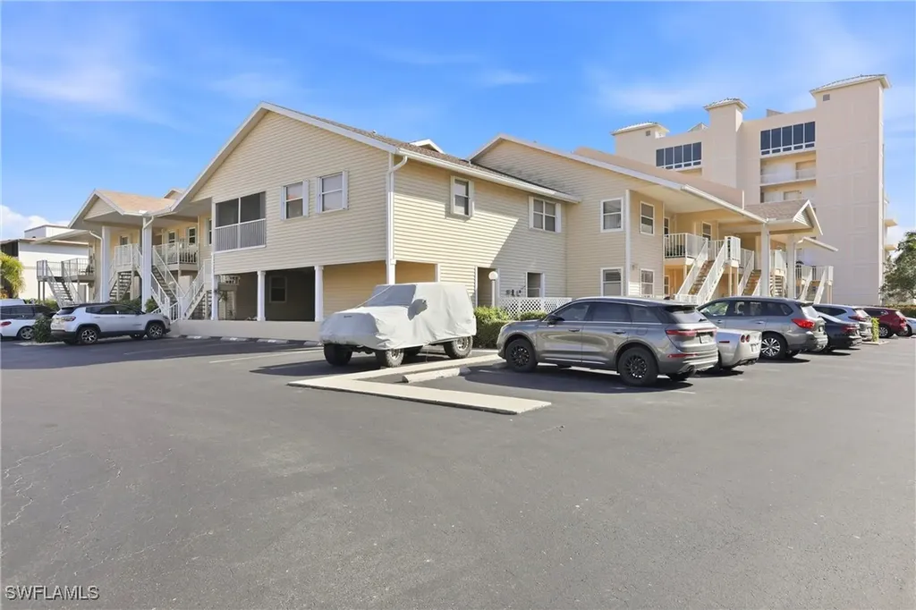 1060 Swallow Avenue Marco Island FL 34145