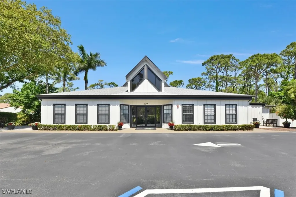 15505 Cedarwood Lane Naples FL 34110