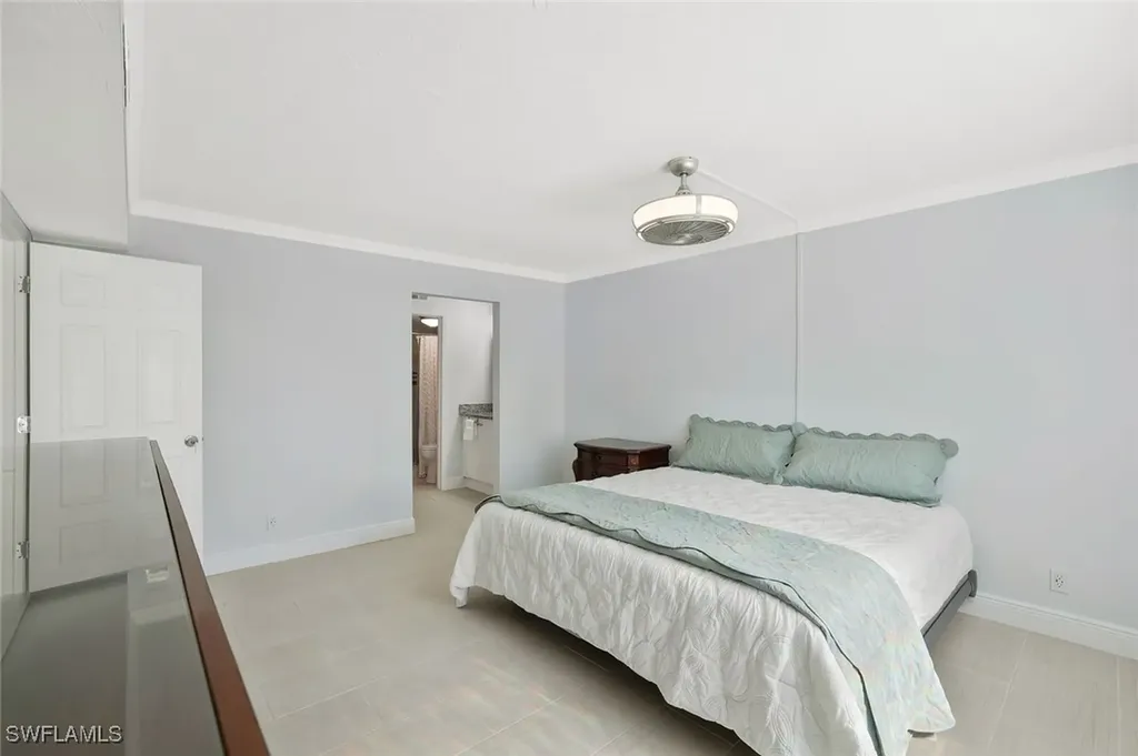 4000 Ice Castle Way Naples FL 34112