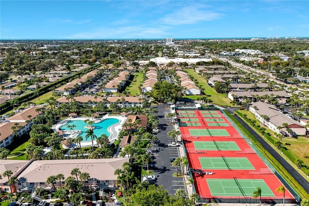 4000 Ice Castle Way Naples FL 34112