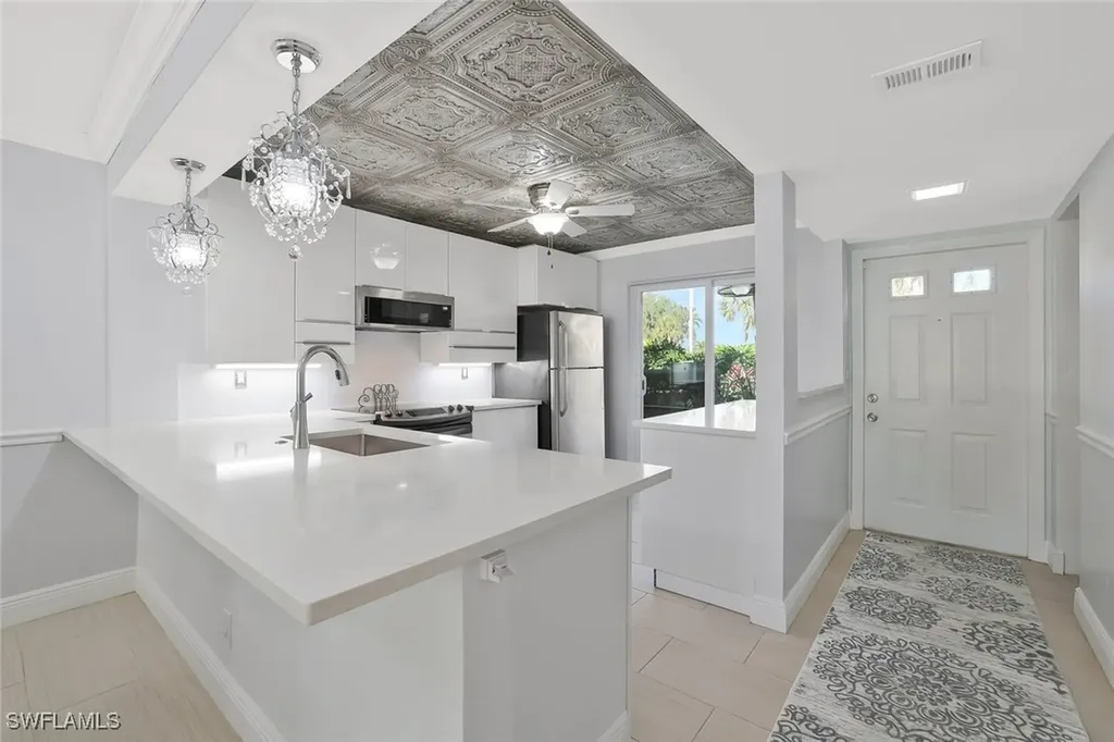 4000 Ice Castle Way Naples FL 34112