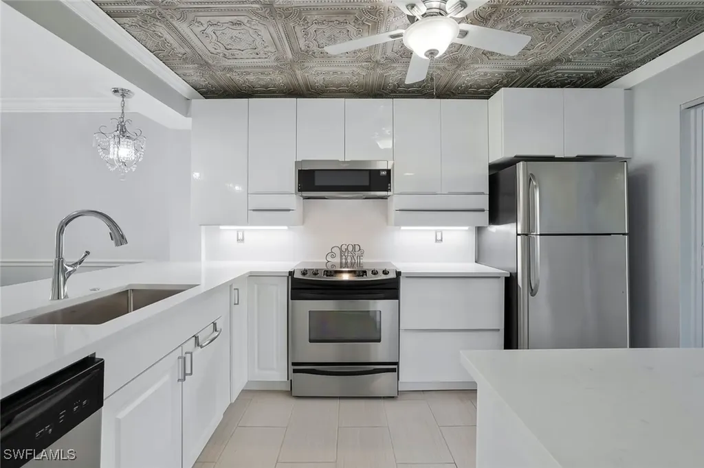 4000 Ice Castle Way Naples FL 34112