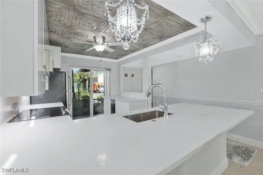 4000 Ice Castle Way Naples FL 34112