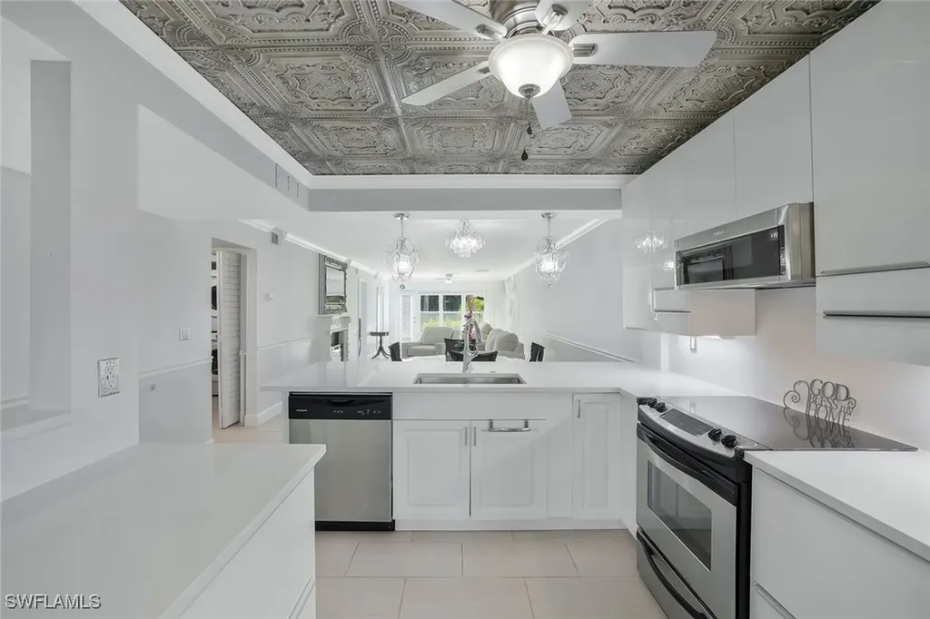 4000 Ice Castle Way Naples FL 34112