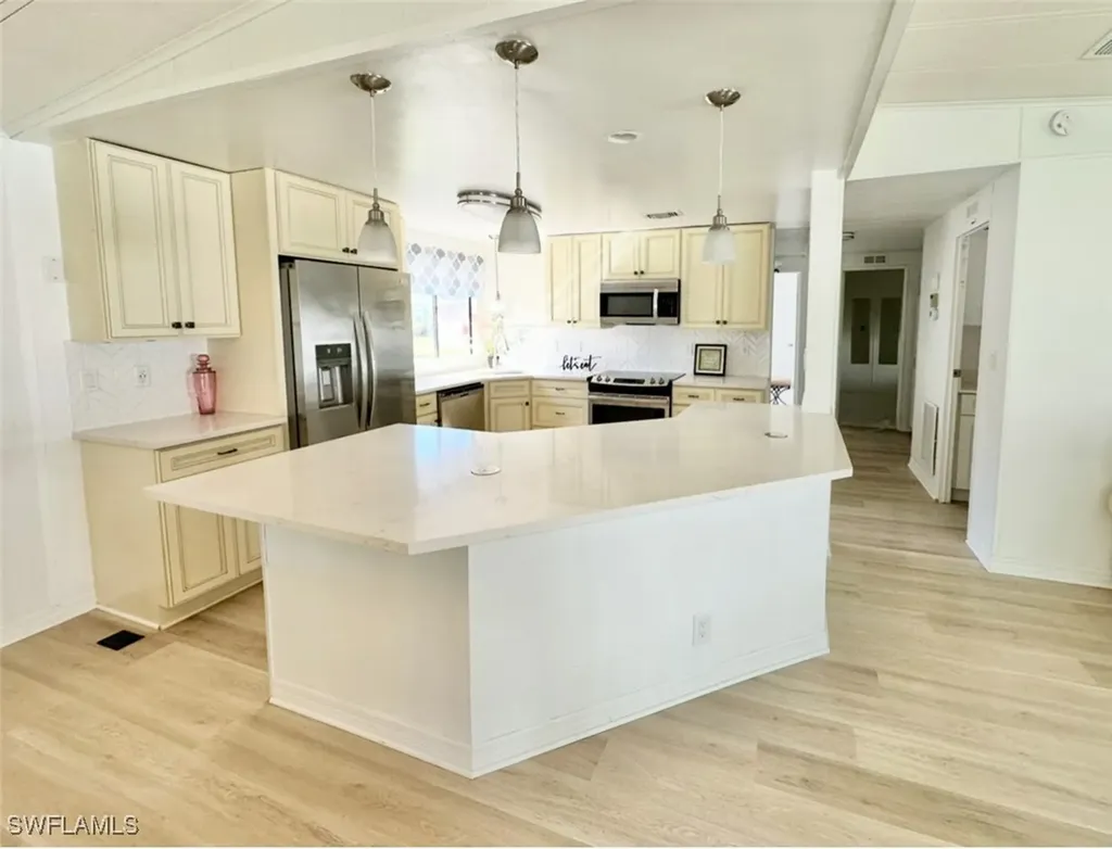 26287 Queen Mary Lane Bonita Springs FL 34135