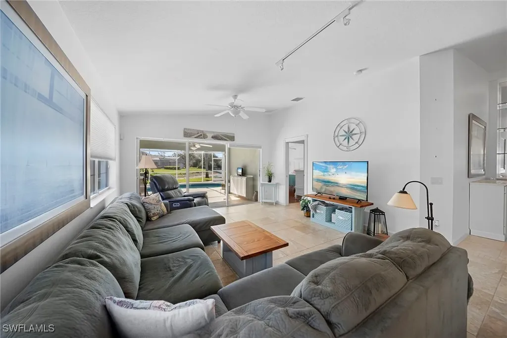 28198 Islet Trail Bonita Springs FL 34135