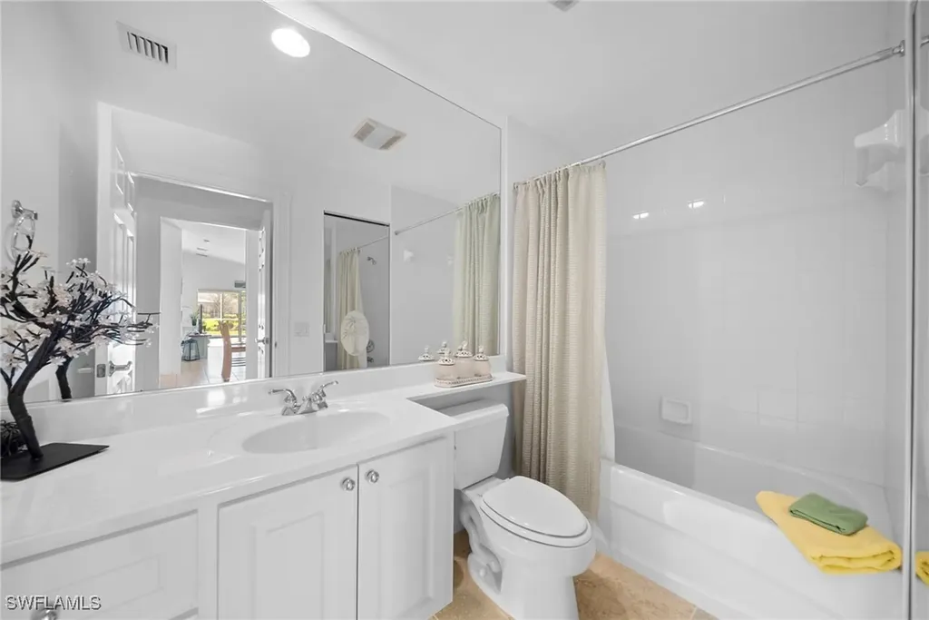 28198 Islet Trail Bonita Springs FL 34135