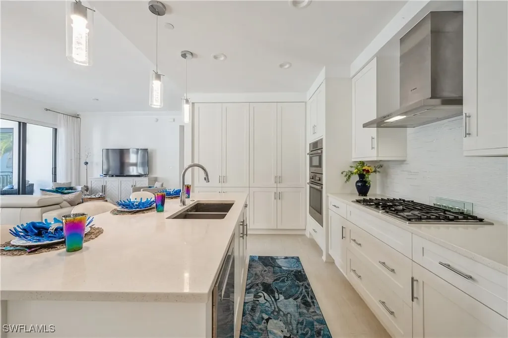 1135 3rd Avenue S Naples FL 34102