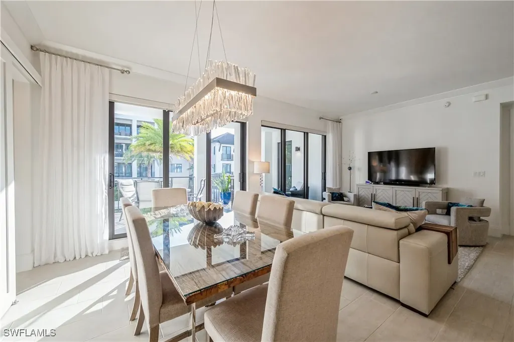 1135 3rd Avenue S Naples FL 34102