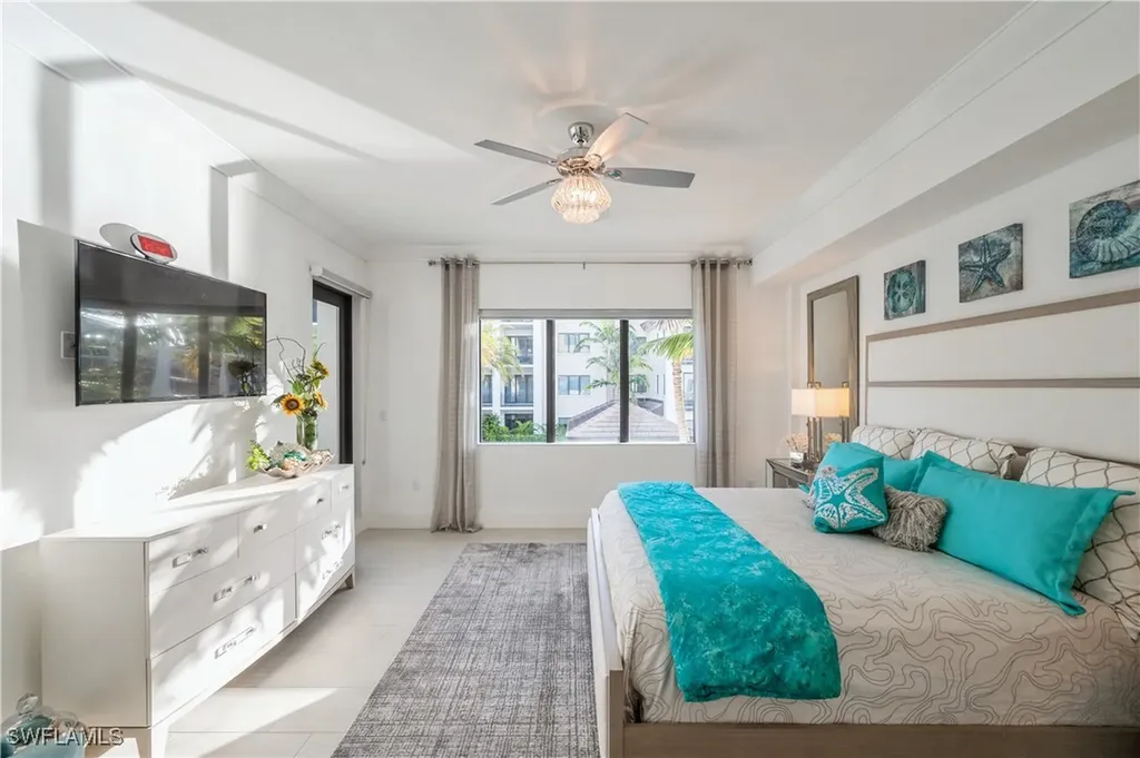 1135 3rd Avenue S Naples FL 34102