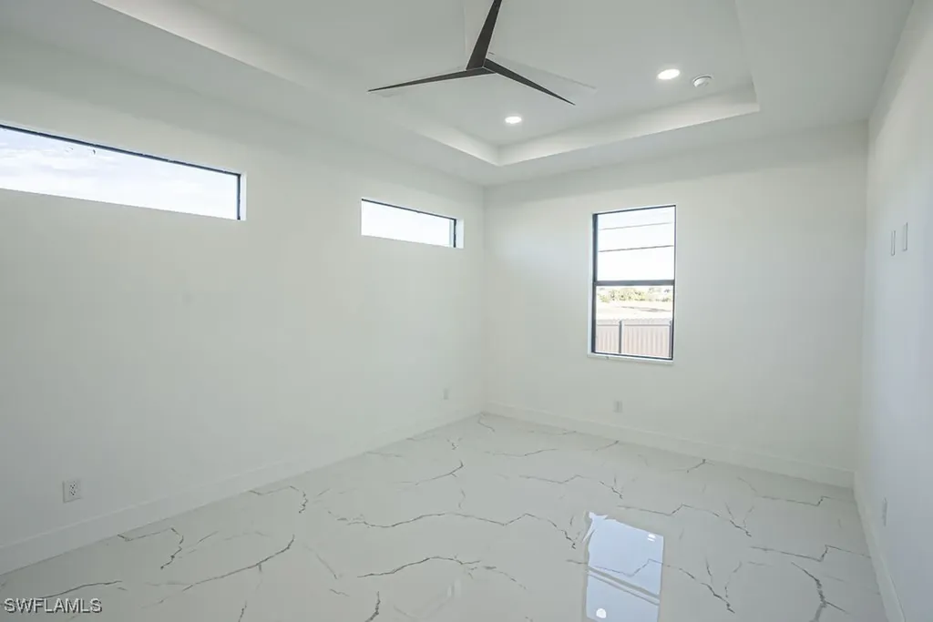 405 Kismet Parkway E Cape Coral FL 33909