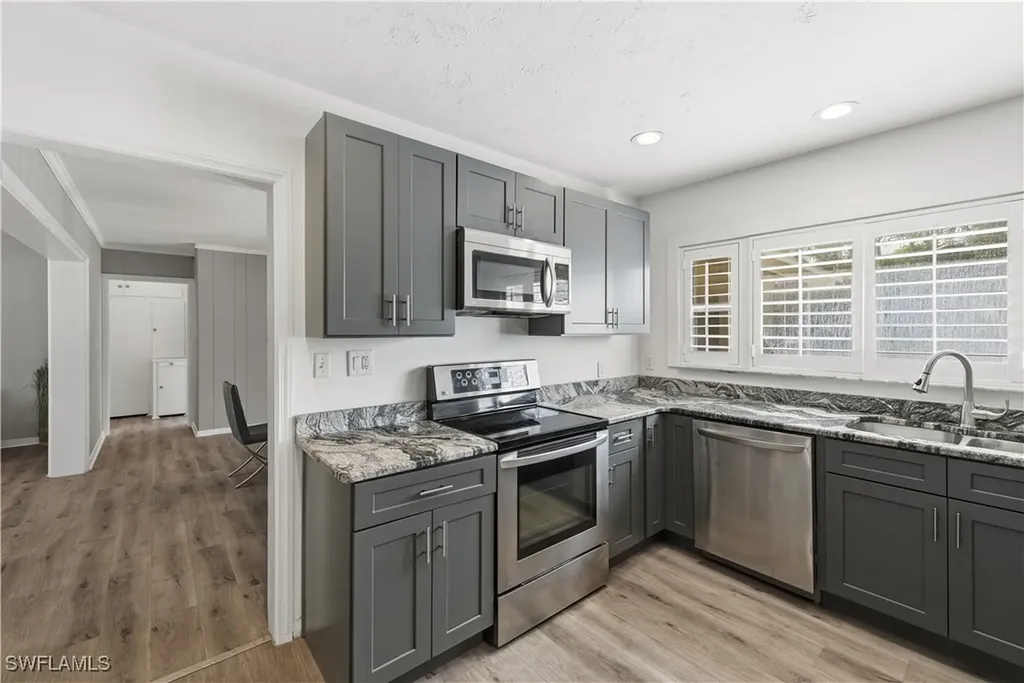 1420 Maravilla Avenue Fort Myers FL 33901