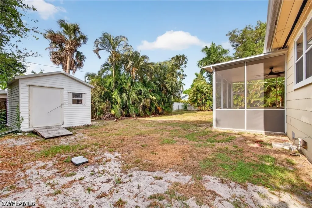 1420 Maravilla Avenue Fort Myers FL 33901