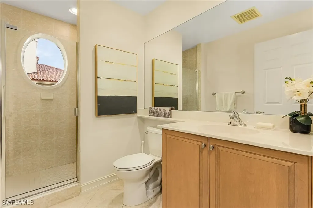 2728 Tiburon Boulevard E Naples FL 34109