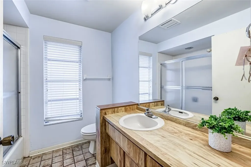 196 Baltusrol Drive Naples FL 34113