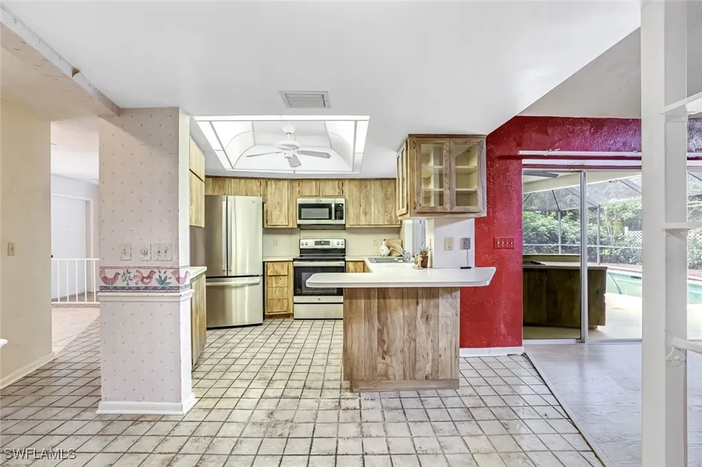 196 Baltusrol Drive Naples FL 34113