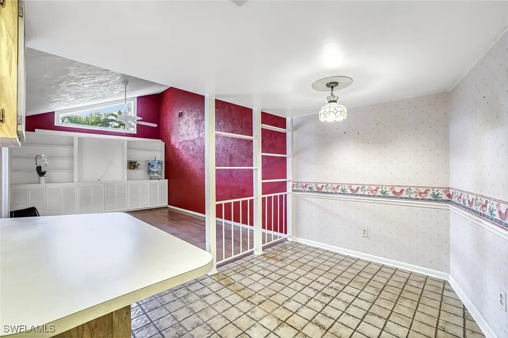 196 Baltusrol Drive Naples FL 34113