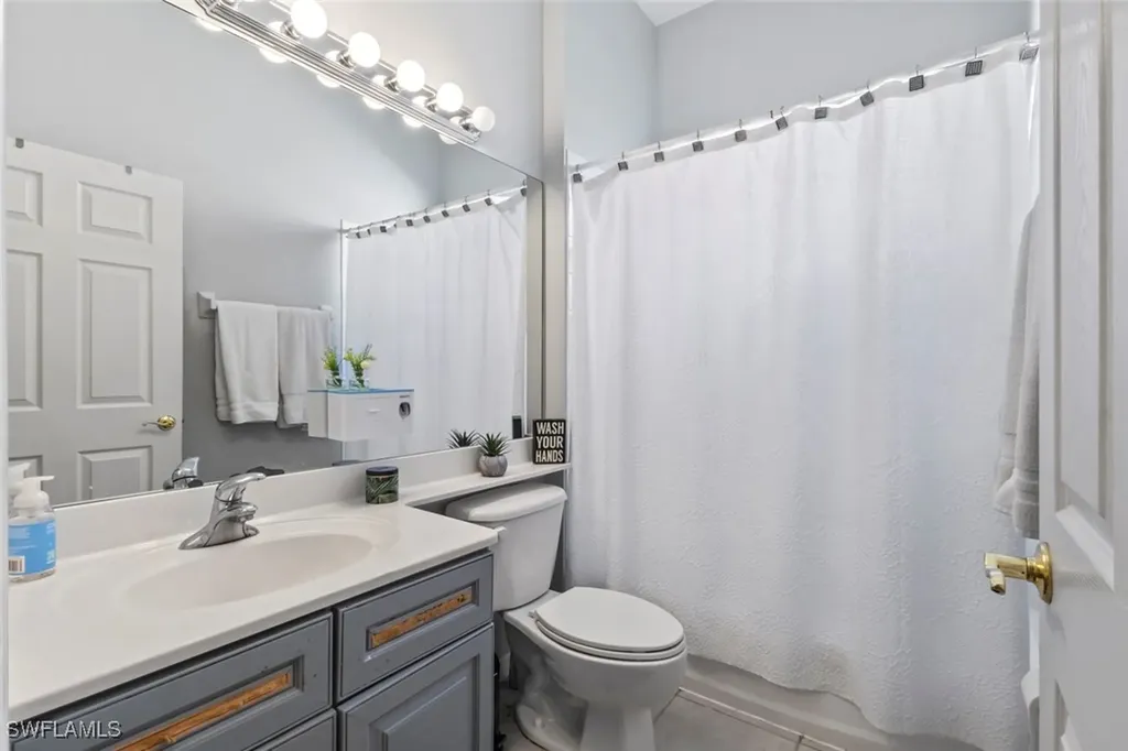 8524 Laurel Lakes Boulevard Naples FL 34119