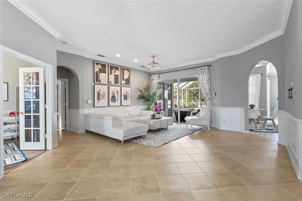8524 Laurel Lakes Boulevard Naples FL 34119