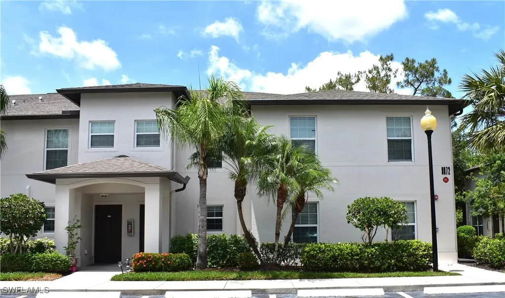 9072 Gervais Circle Naples FL 34120