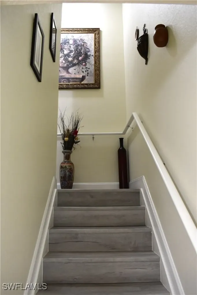 9072 Gervais Circle Naples FL 34120