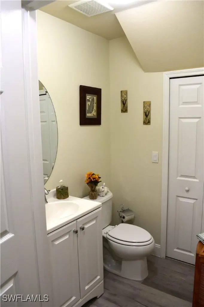 9072 Gervais Circle Naples FL 34120