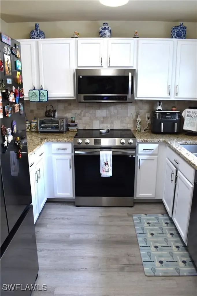 9072 Gervais Circle Naples FL 34120