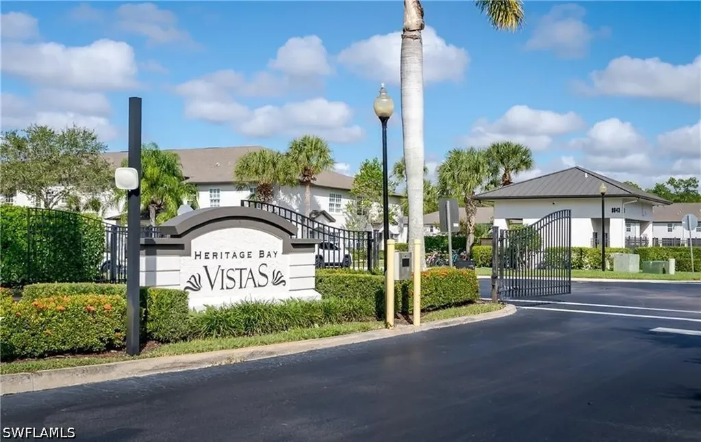 9072 Gervais Circle Naples FL 34120