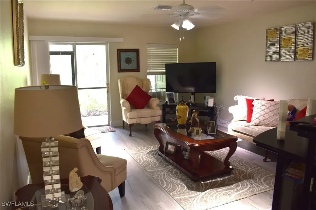 9072 Gervais Circle Naples FL 34120