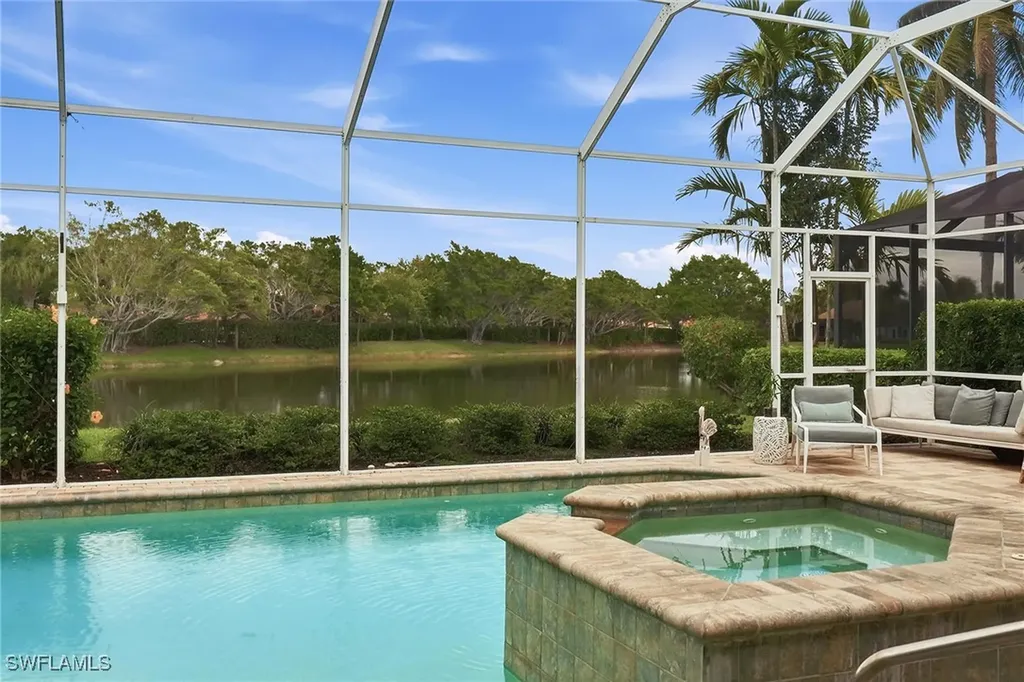 8425 Mallards Way Naples FL 34114