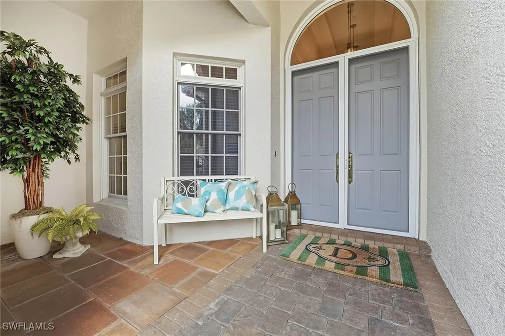 8425 Mallards Way Naples FL 34114