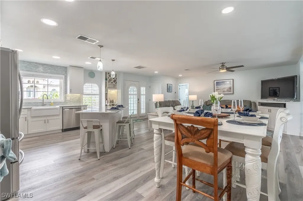 5344 Coral Avenue Cape Coral FL 33904