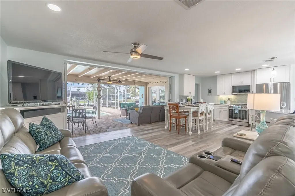 5344 Coral Avenue Cape Coral FL 33904