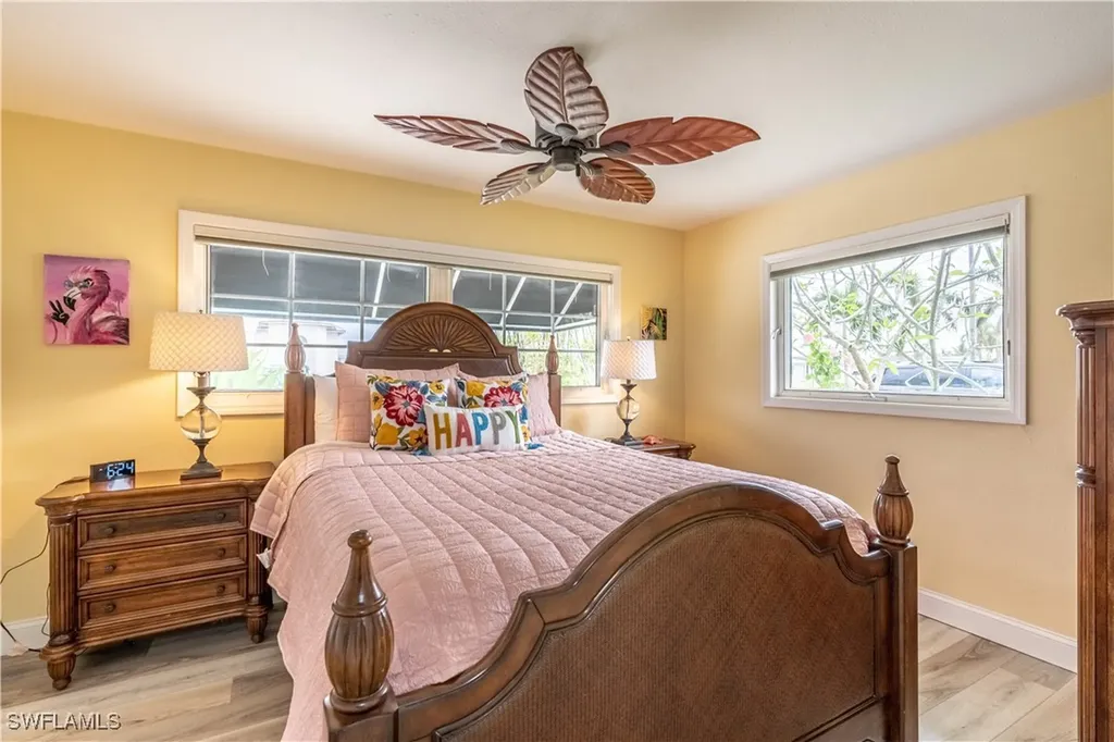 5344 Coral Avenue Cape Coral FL 33904
