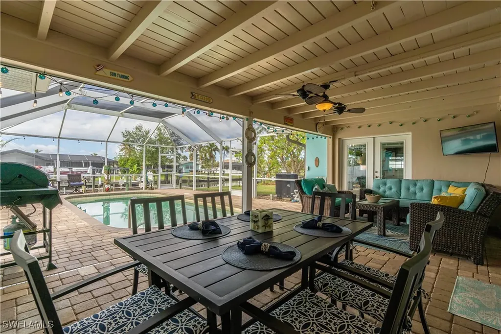 5344 Coral Avenue Cape Coral FL 33904